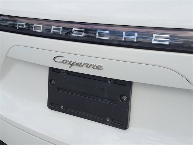 Used 2021 Porsche Cayenne image 33