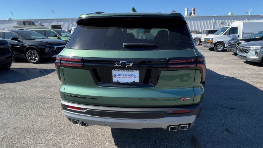 New 2027 Chevrolet Traverse Z71 w/ Driver Confidence Package AWD/4WD image 9