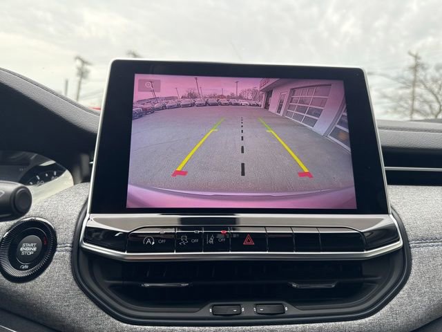 Used 2022 Jeep Compass Latitude w/ Convenience Group image 17