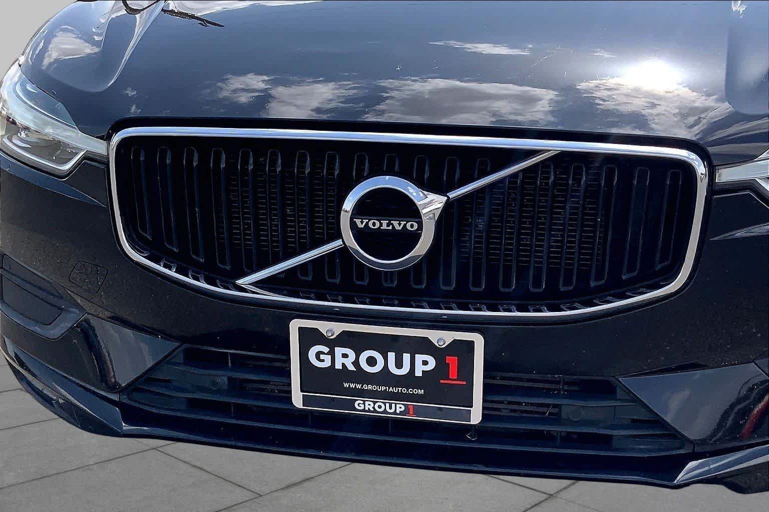 Used 2021 Volvo XC60 T5 Momentum w/ Protection Package Premier FWD image 30