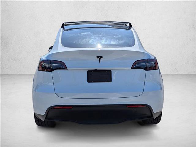 Used 2023 Tesla Model Y Long Range AWD/4WD image 6