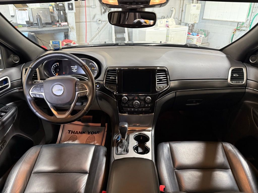 Used 2021 Jeep Grand Cherokee Limited AWD/4WD image 6