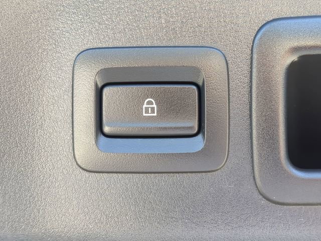 Used 2019 MAZDA MAZDA3 Hatchback w/ Preferred Package image 10