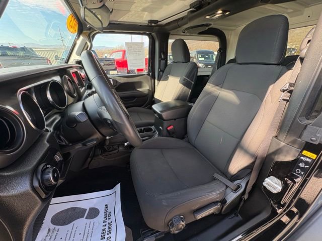 Used 2023 Jeep Wrangler Sport S image 27