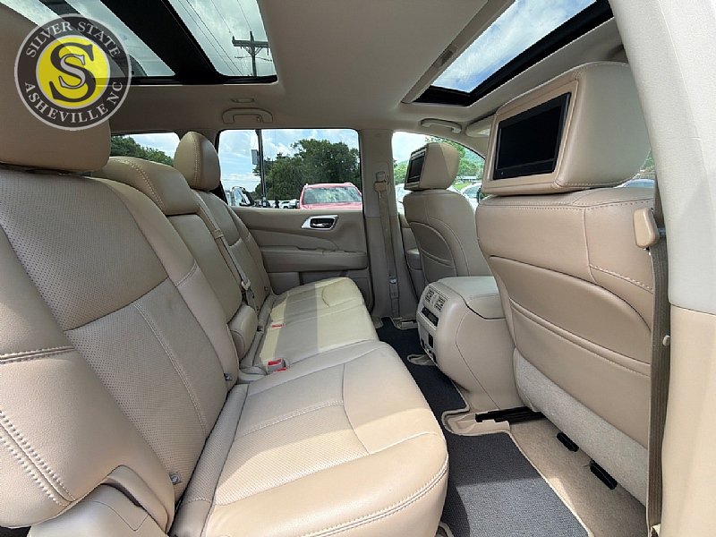 Used 2014 Nissan Pathfinder Platinum w/ Platinum Premium Package FWD image 19