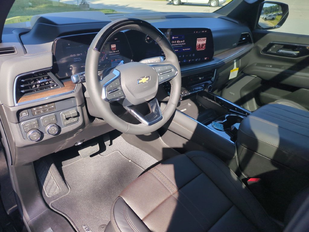 New 2026 Chevrolet Tahoe High Country AWD/4WD image 16