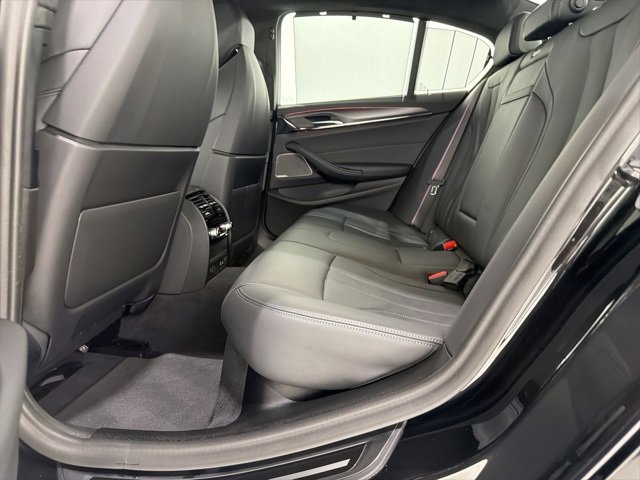 Certified 2022 BMW M5 w/ Competition Package image 17