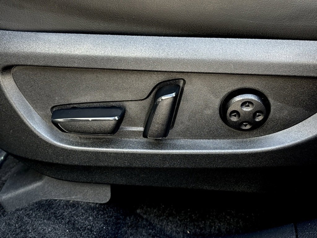 Used 2022 INFINITI QX50 Luxe image 19