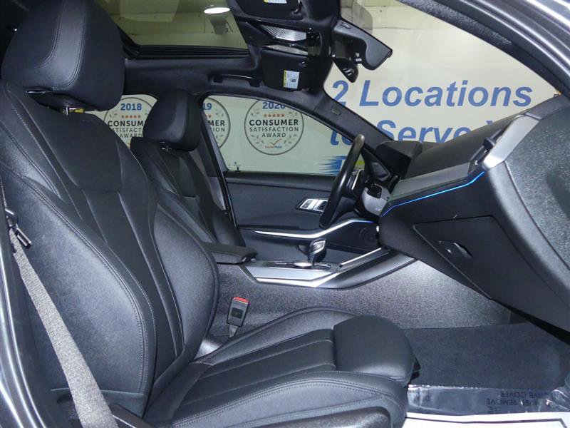 Used 2021 BMW 330e xDrive w/ Convenience Package image 8