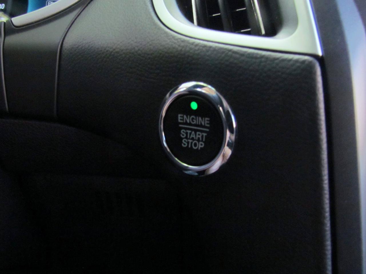 Used 2021 Ford Edge SE FWD image 27