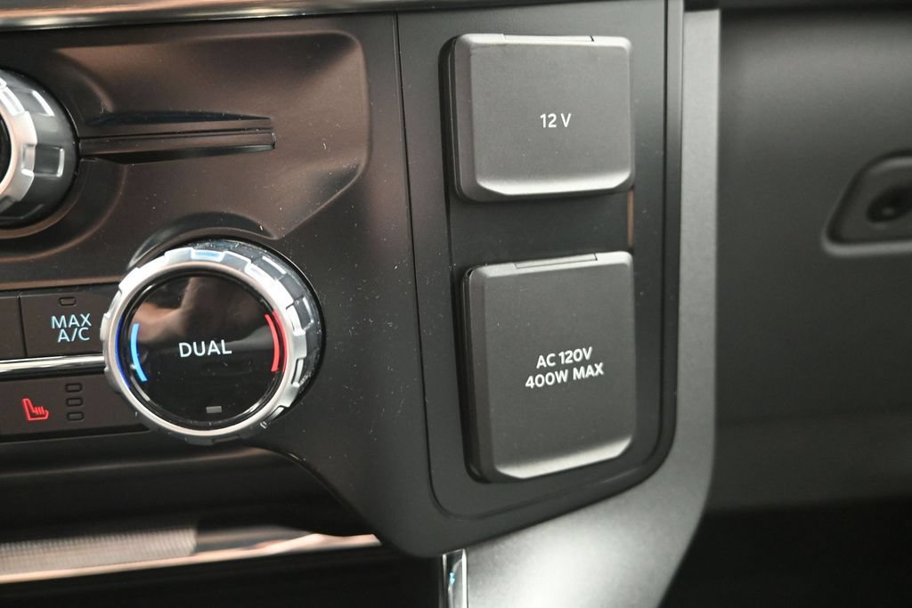 Used 2023 Ford F150 Lariat AWD/4WD image 23