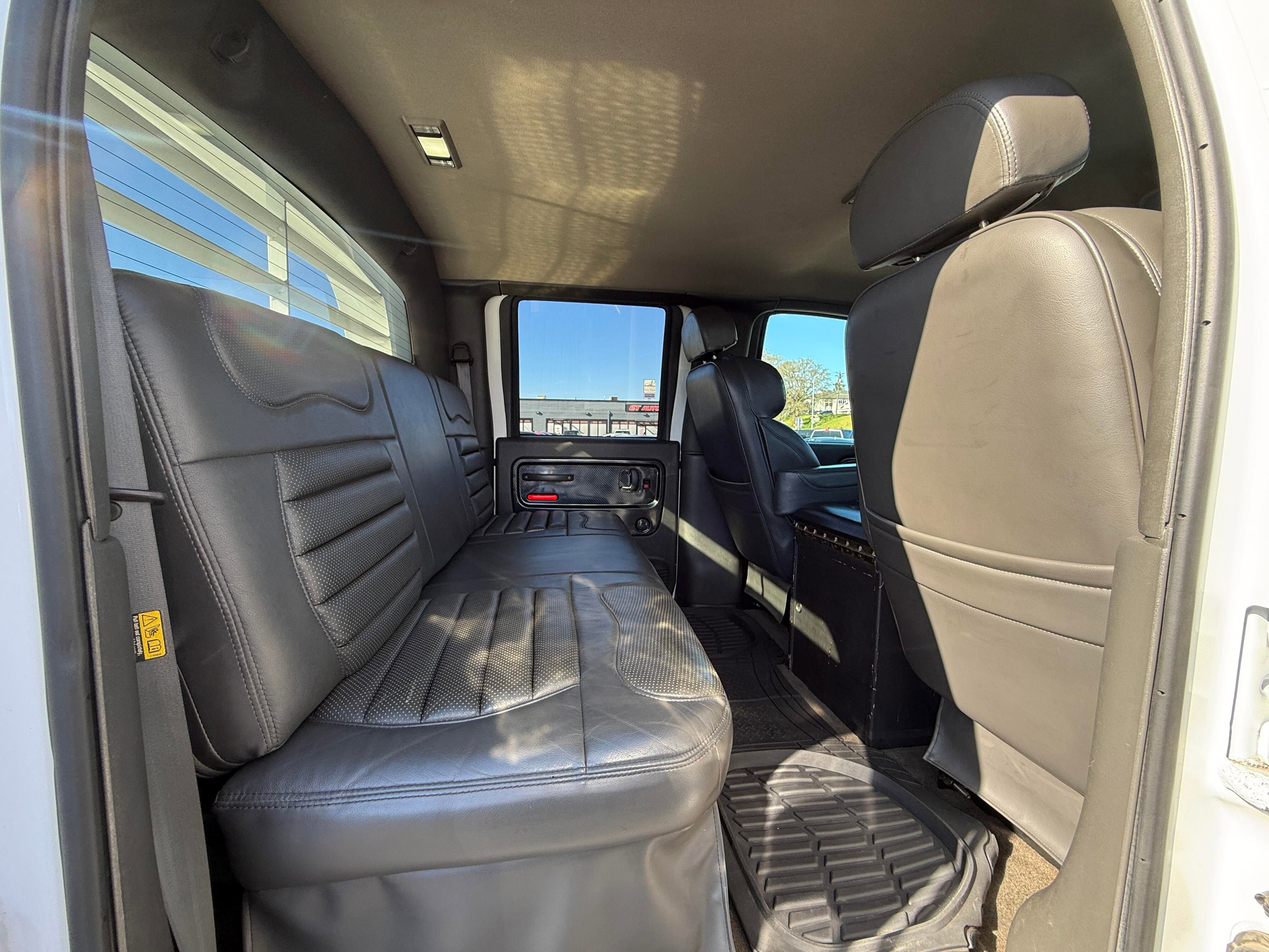 Used 2005 GMC TopKick C4500 2WD Crew Cab image 12