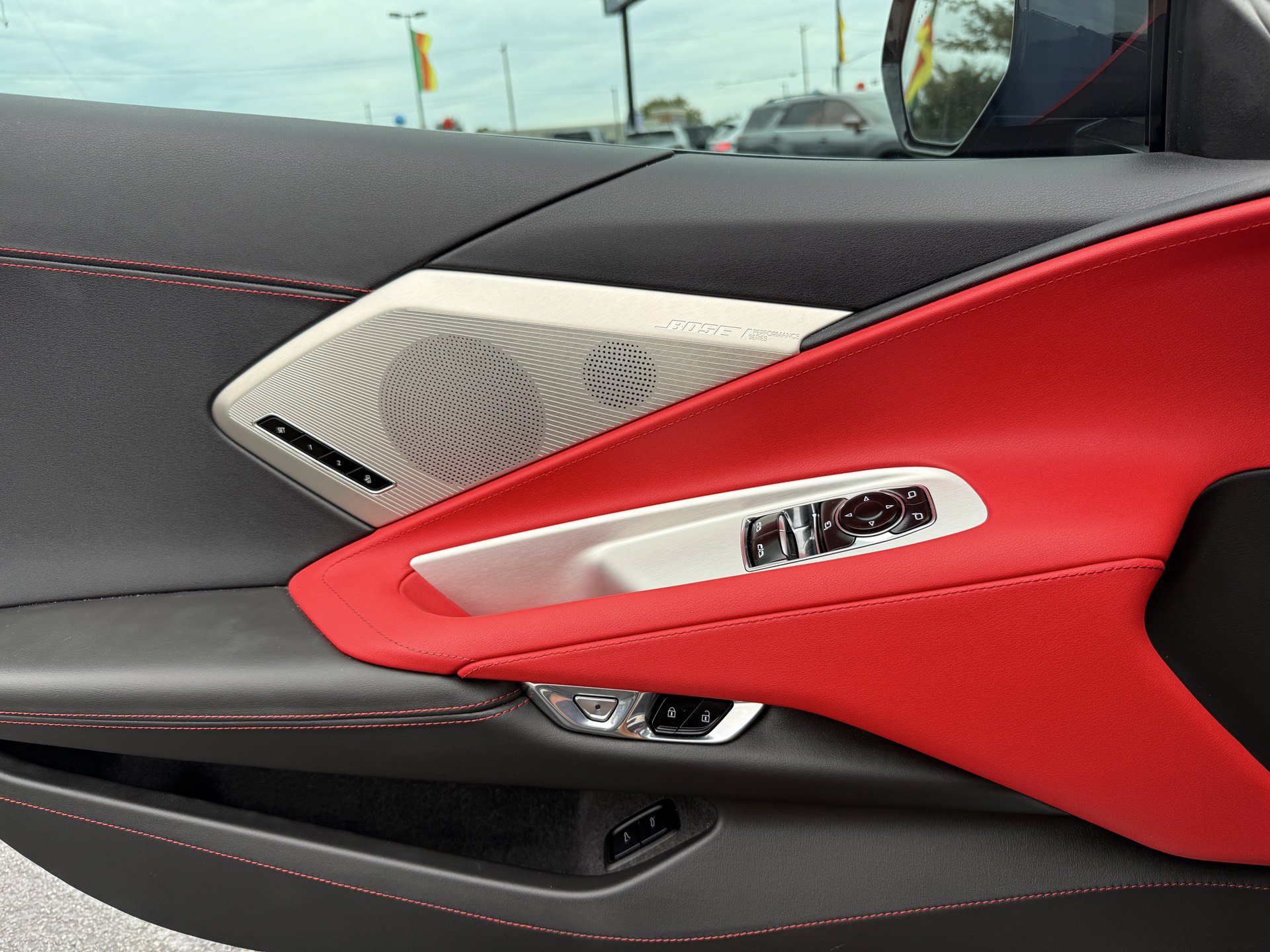 Used 2023 Chevrolet Corvette Stingray Preferred Cpe w/ Z51 Performance Package RWD image 33