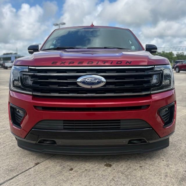 Used 2020 Ford Expedition Max Limited w/ Equipment Group 303A AWD/4WD image 9
