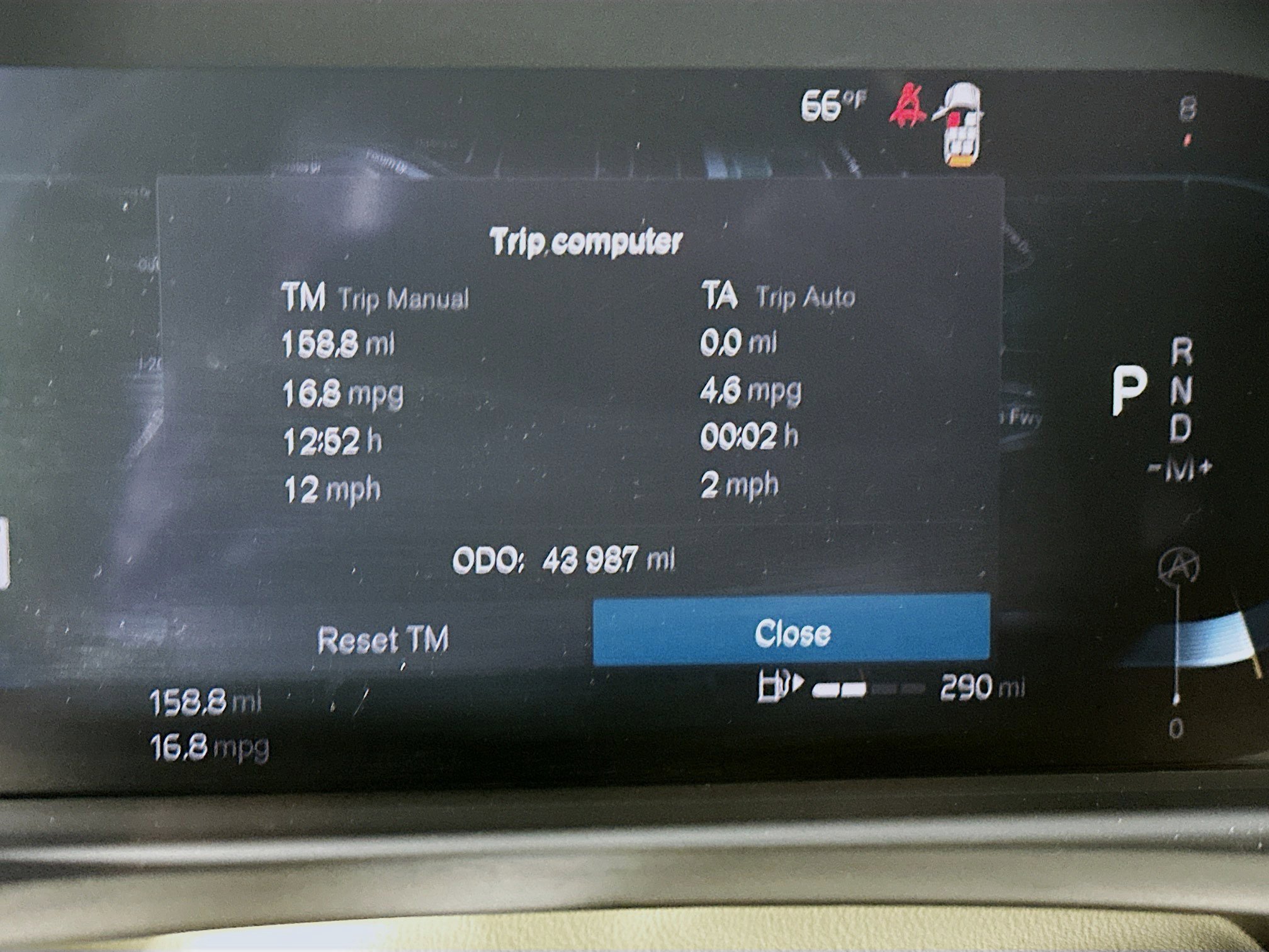 Used 2024 Volvo XC90 B6 Plus image 19