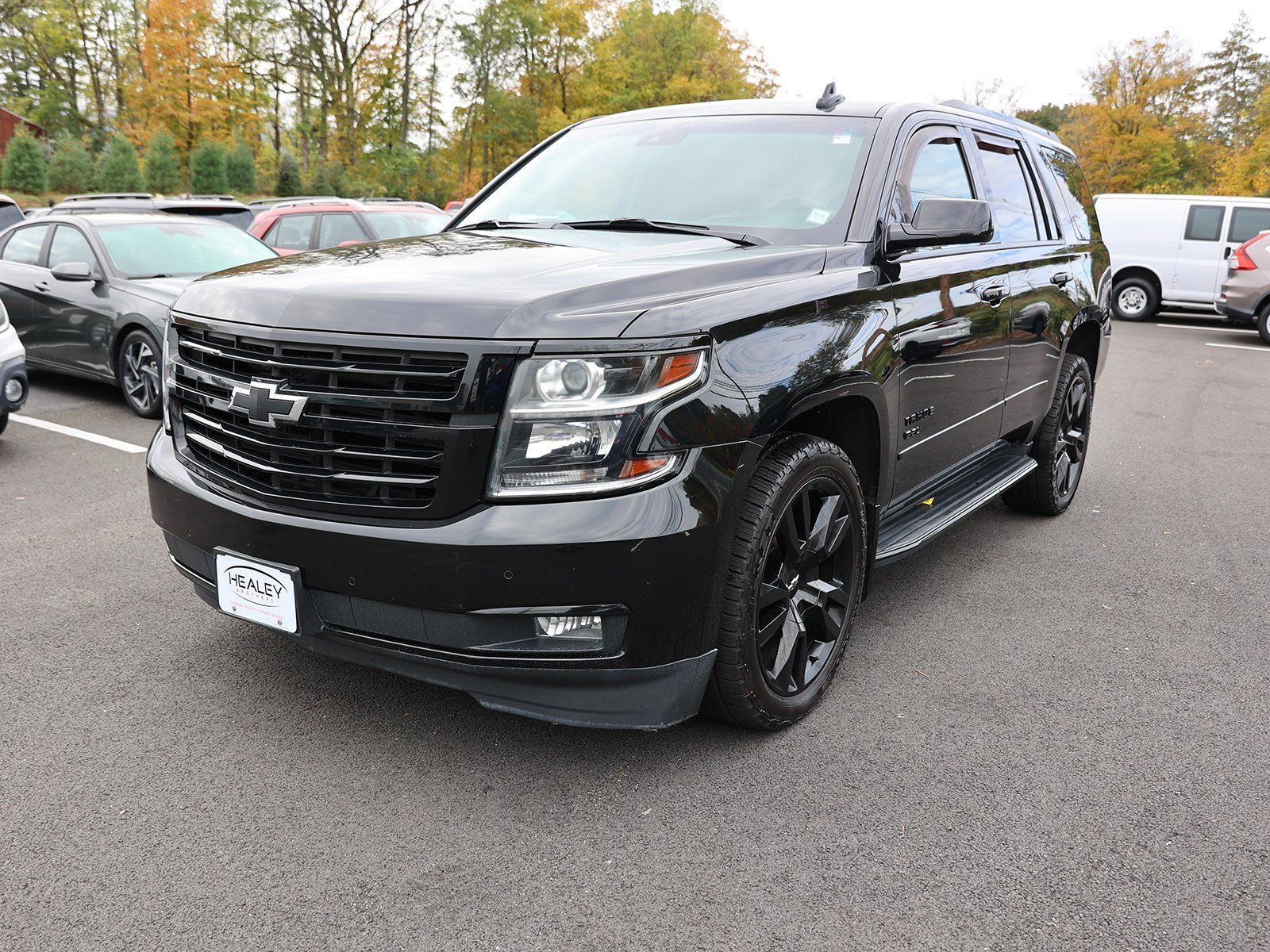 Used 2019 Chevrolet Tahoe Premier image 3