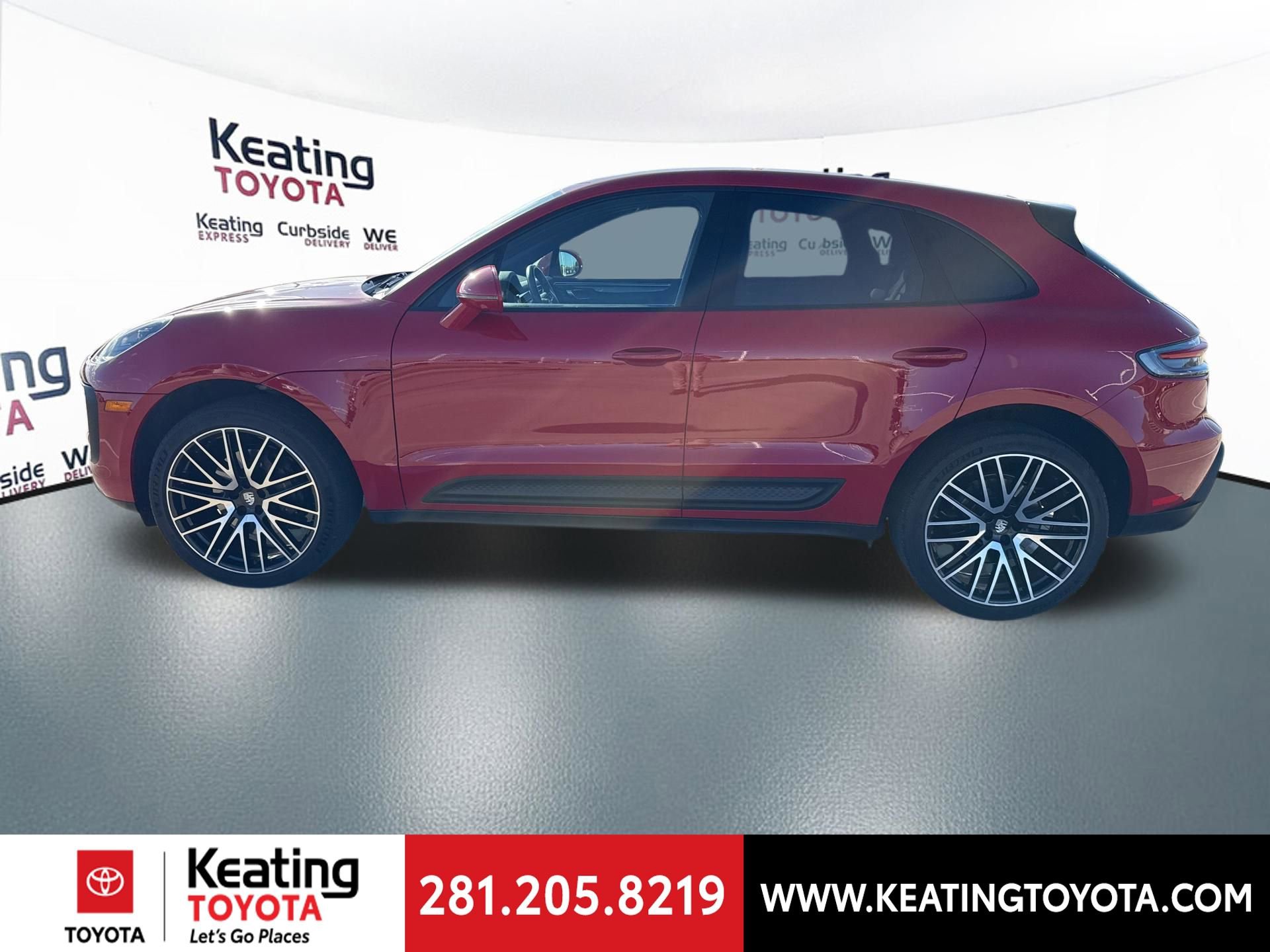 Used 2023 Porsche Macan Turbo image 4
