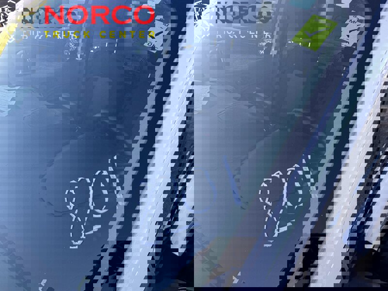 Used 2020 Ford Transit Connect XL image 30