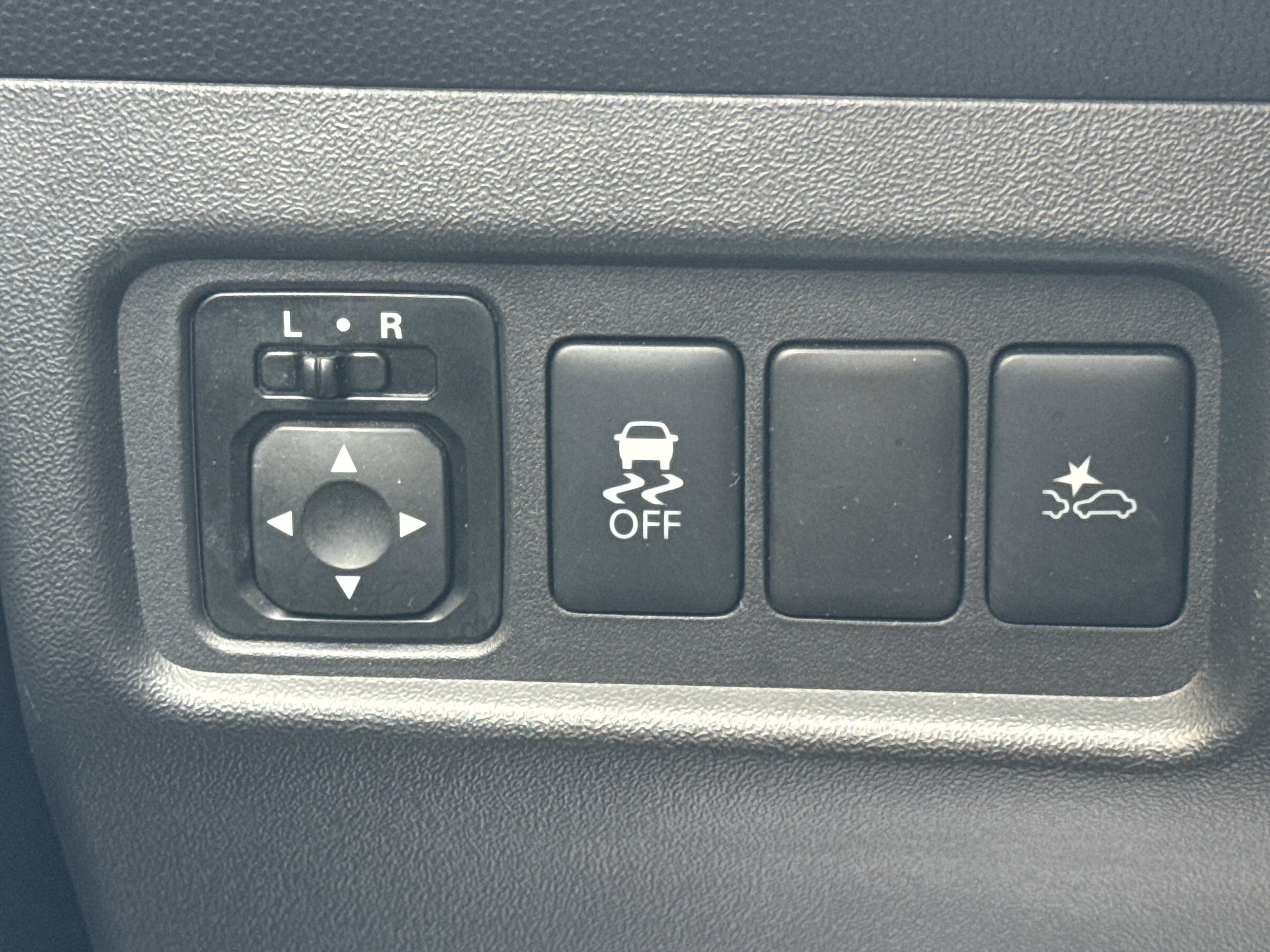Used 2024 Mitsubishi Mirage ES FWD image 21