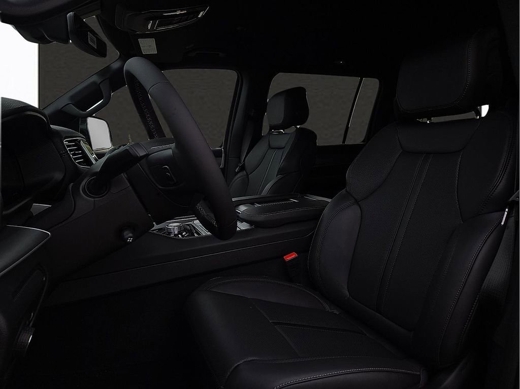 New 2026 Jeep Grand Wagoneer Limited AWD/4WD image 14