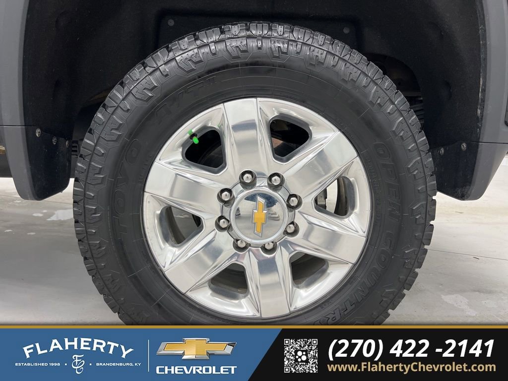 Used 2021 Chevrolet Silverado 2500 LTZ w/ Z71 Chrome Sport Edition image 21