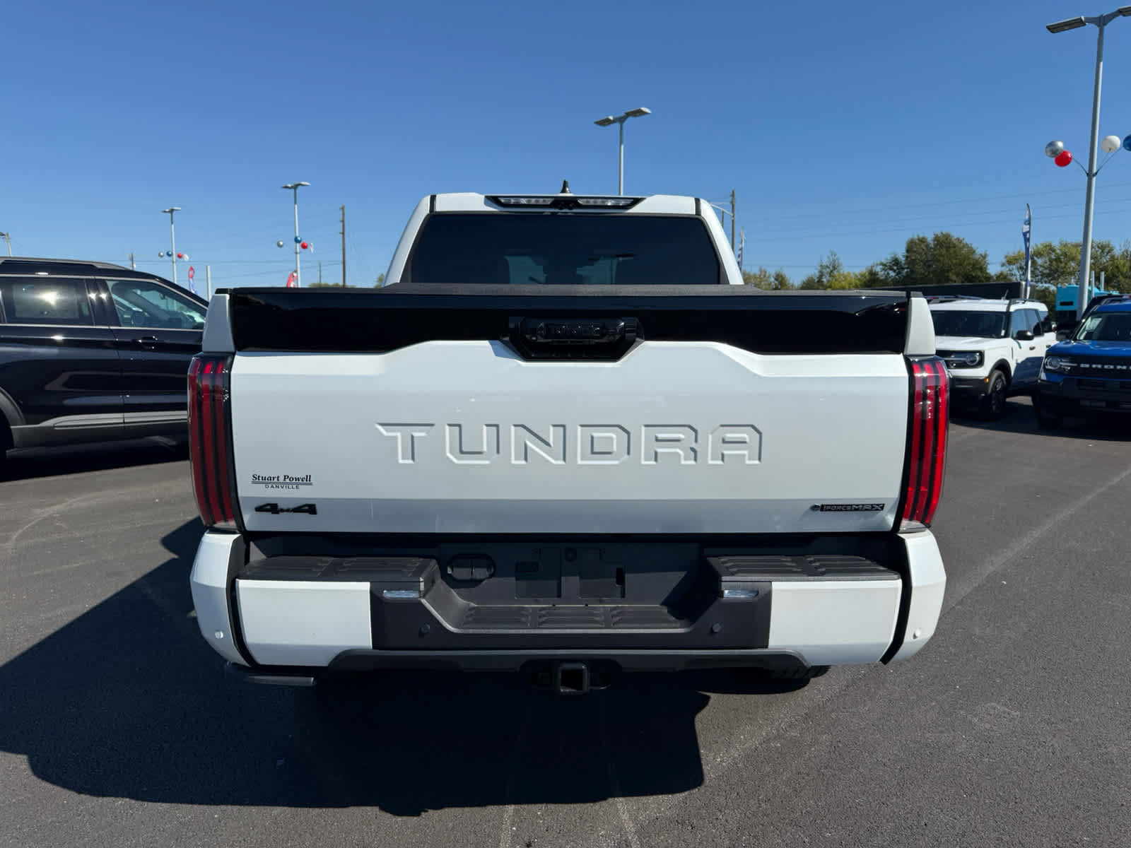 Used 2025 Toyota Tundra Platinum AWD/4WD image 22