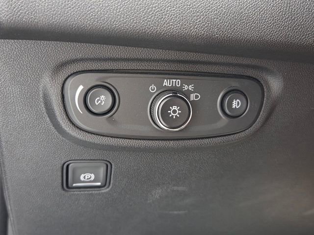 Used 2023 GMC Terrain SLT FWD image 29