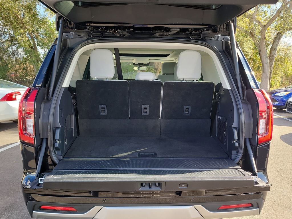 Certified 2025 Ford Expedition Platinum image 7