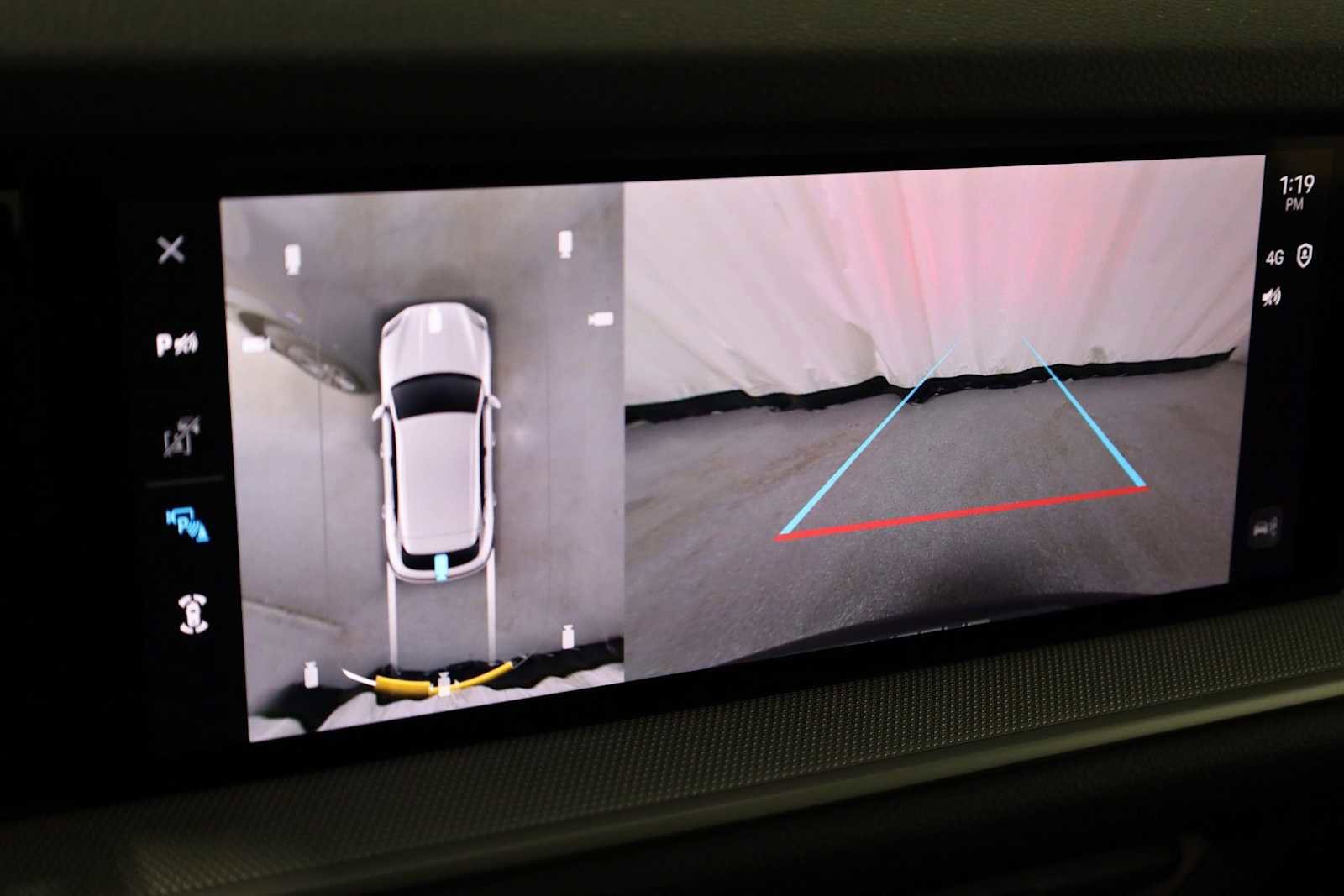 Certified 2025 Porsche Cayenne image 32