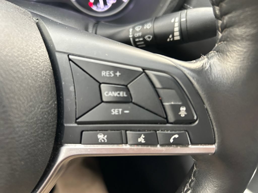 Used 2025 Nissan Sentra SV w/ All-Weather Package FWD image 31