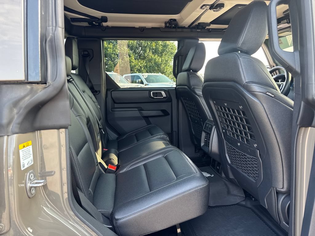 Used 2025 Ford Bronco Badlands AWD/4WD image 13
