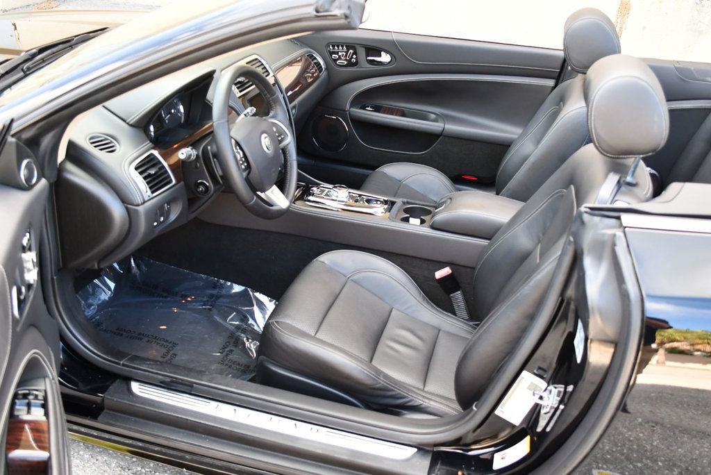 Used 2014 Jaguar XK Convertible RWD image 60