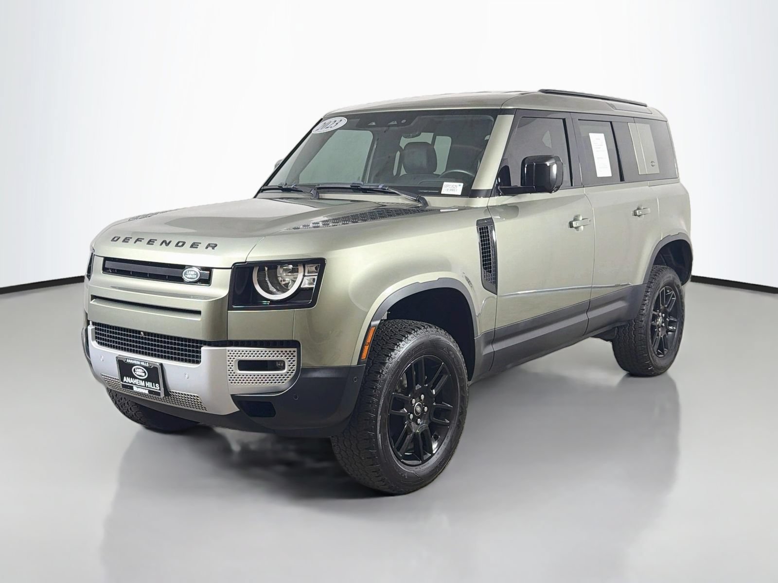Used 2023 Land Rover Defender 110 S AWD/4WD image 1