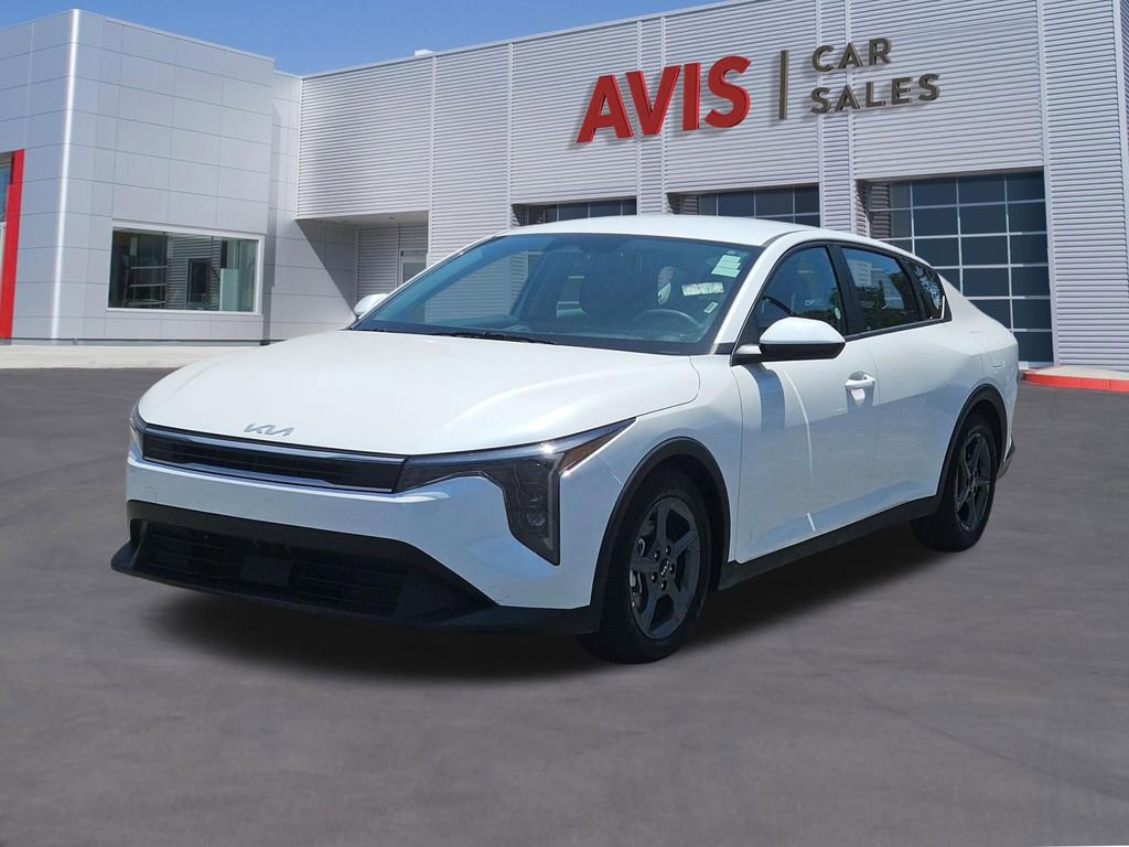 Used 2025 Kia K4 FWD video 1