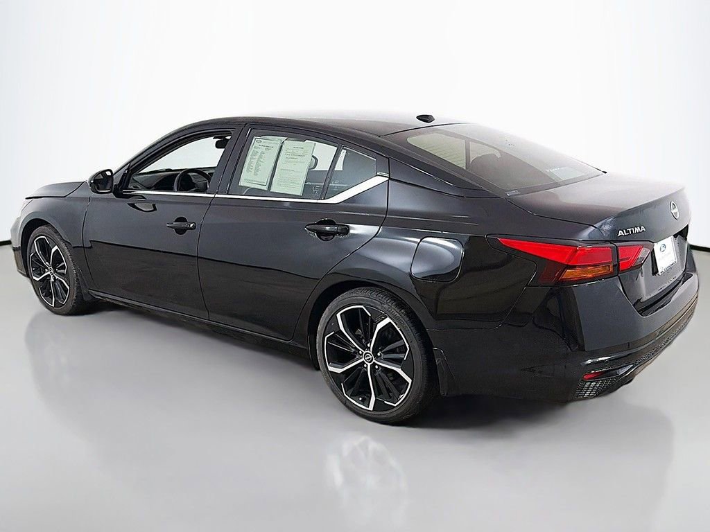 Used 2024 Nissan Altima 2.5 SR image 6