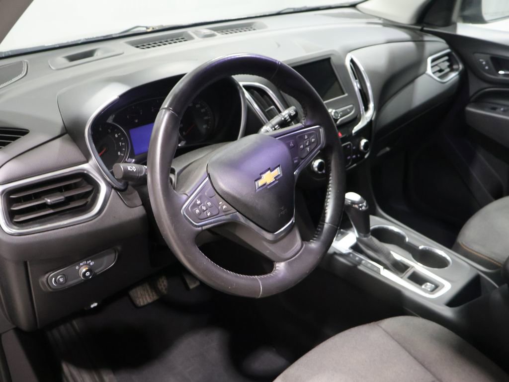 Used 2019 Chevrolet Equinox LT w/ Driver Convenience Package image 15