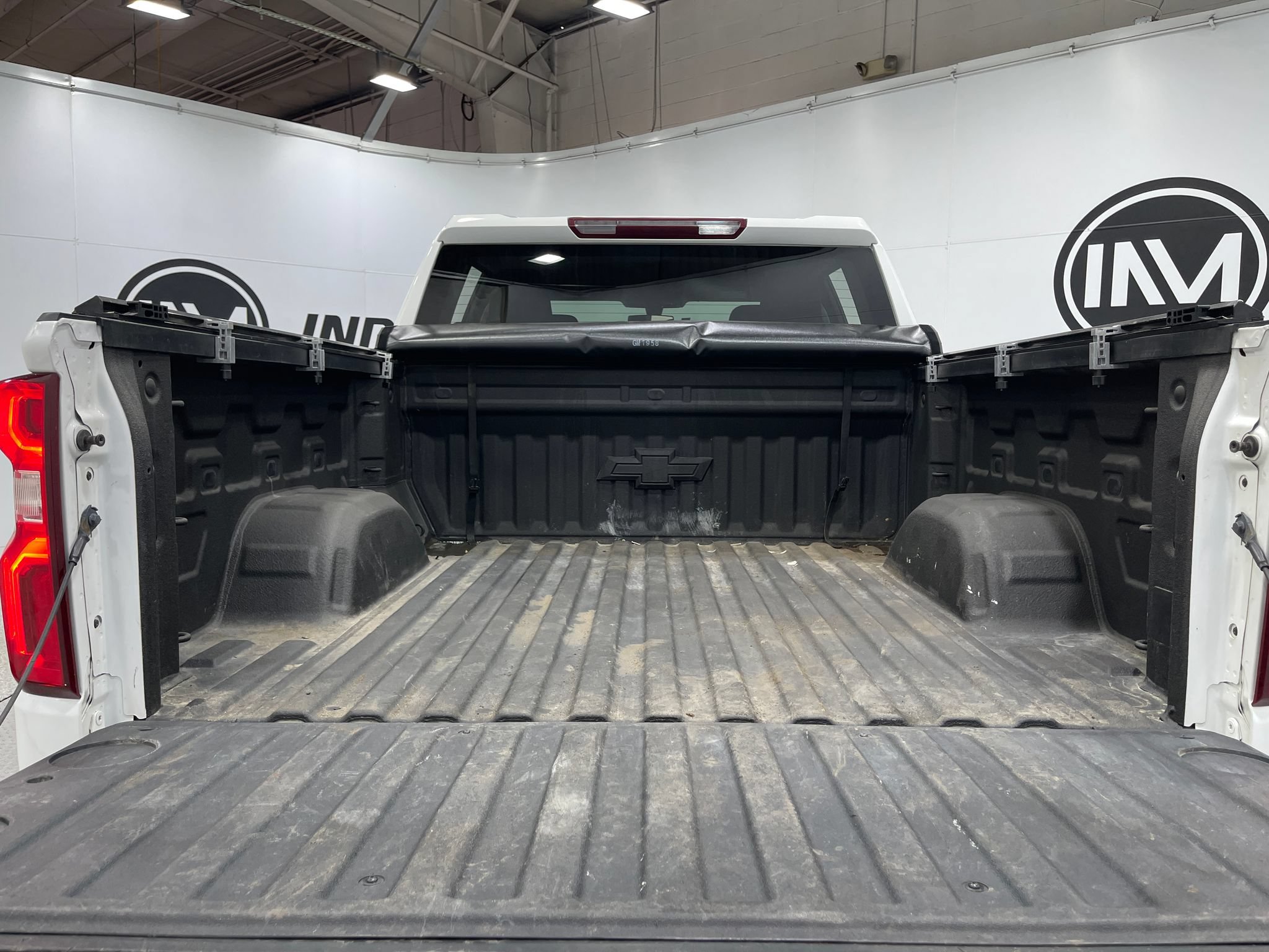 Used 2021 Chevrolet Silverado 1500 Custom Trail Boss w/ LPO, Dark Essentials Package AWD/4WD image 24