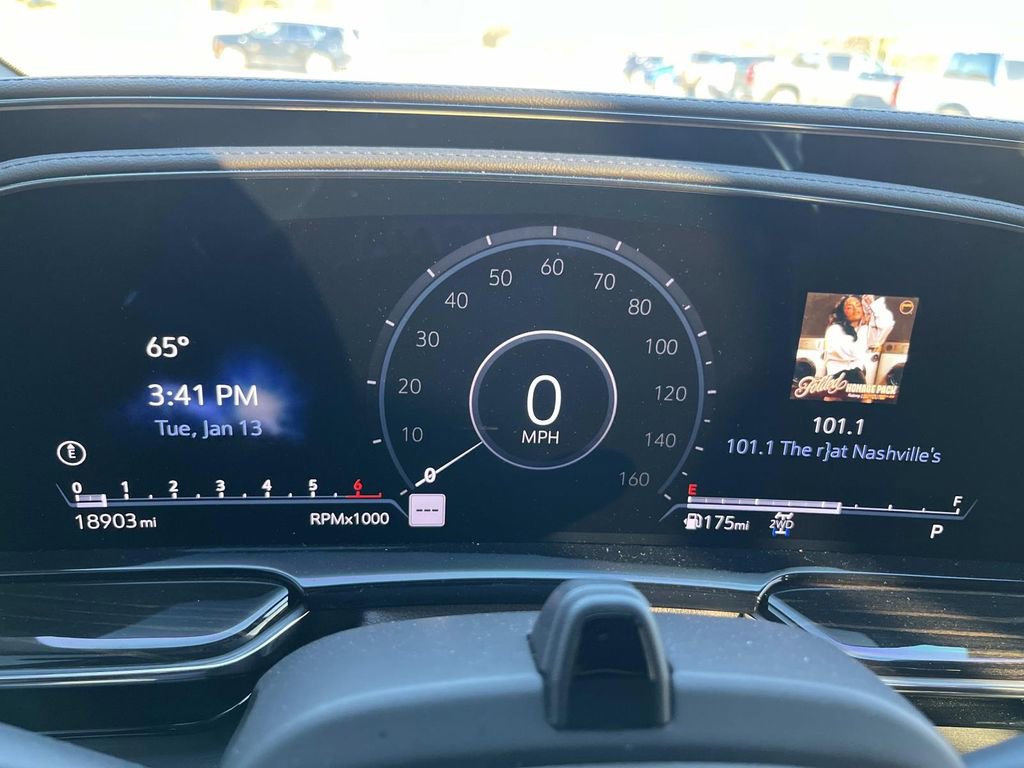 Certified 2024 Cadillac Escalade Premium Luxury image 41