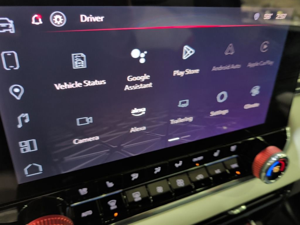 Used 2024 GMC Canyon AT4X image 21