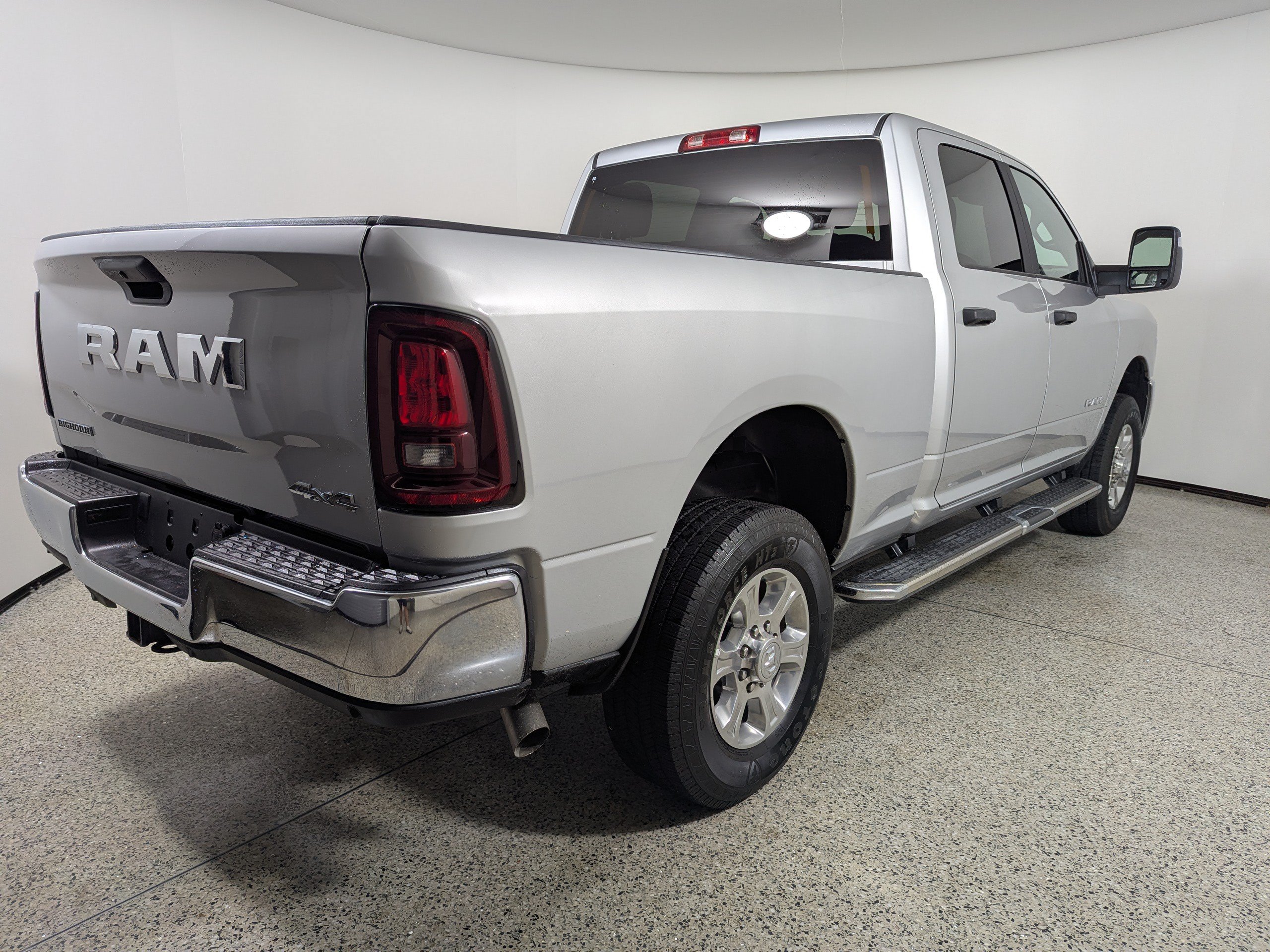 Used 2026 RAM 2500 Big Horn AWD/4WD image 7