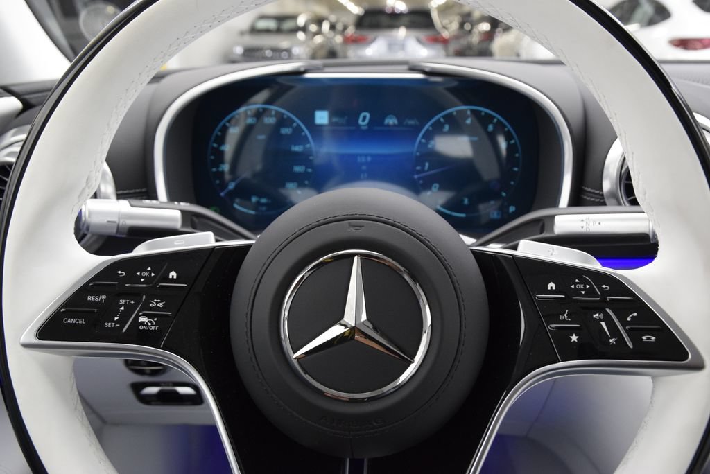 New 2026 Mercedes-Benz Maybach SL 680 image 22