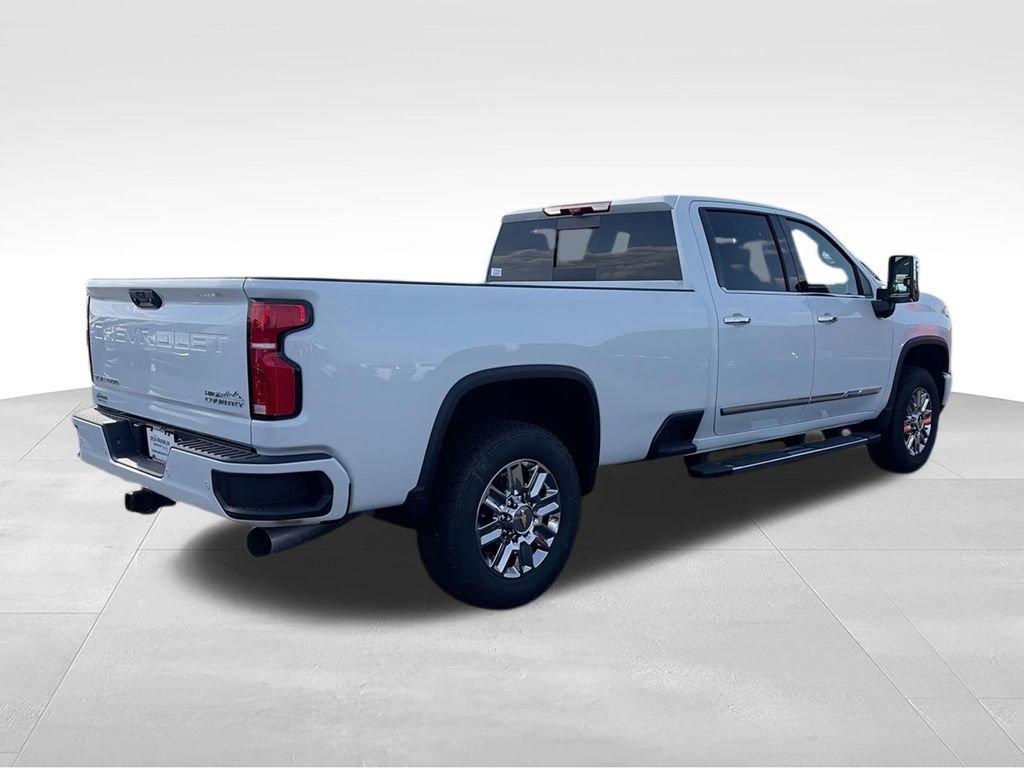 New 2026 Chevrolet Silverado 3500 High Country w/ High Country Premium Package AWD/4WD image 8