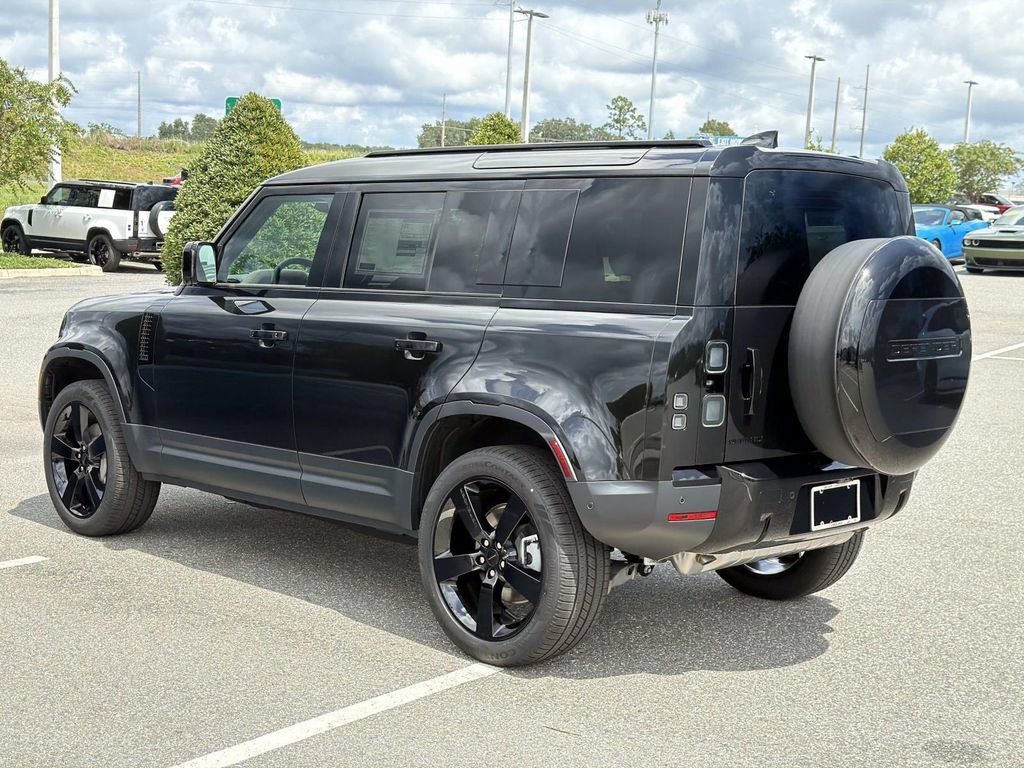 New 2026 Land Rover Defender 110 S AWD/4WD image 3