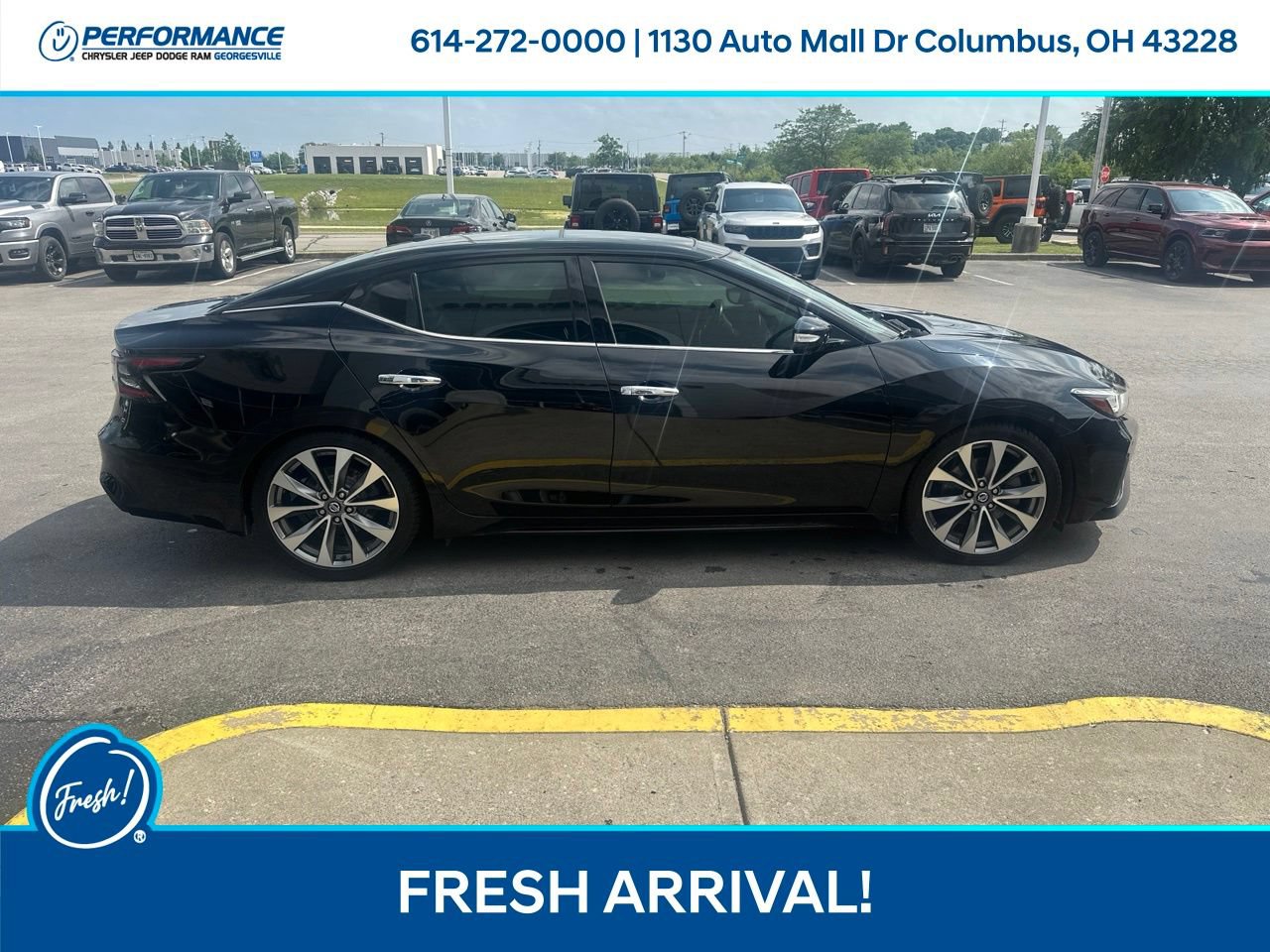 Used 2021 Nissan Maxima Platinum w/ Sport Mat Group FWD image 3