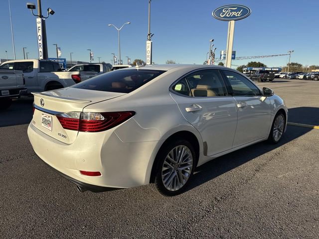 Used 2013 Lexus ES 350 w/ Luxury Pkg image 5