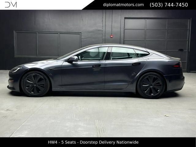Used 2025 Tesla Model S AWD/4WD image 3
