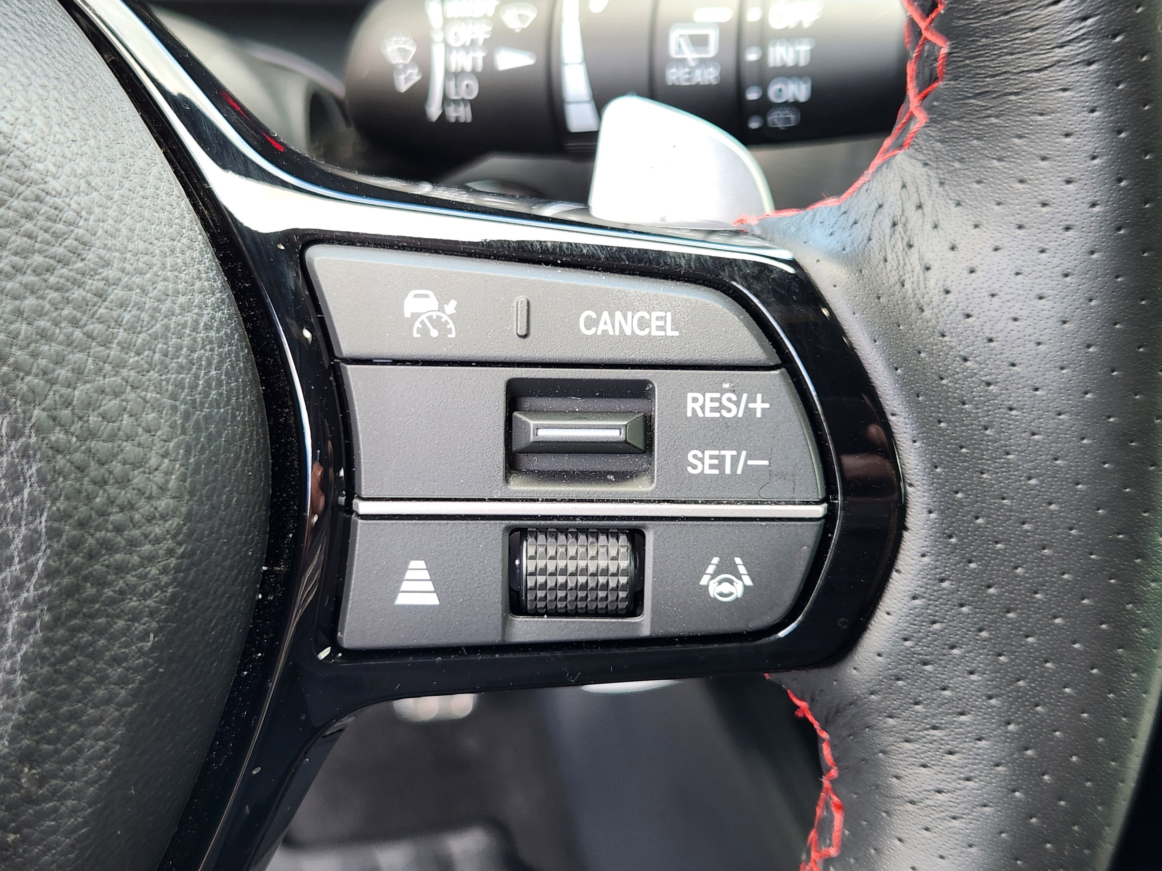 Used 2025 Acura ADX A-Spec image 24