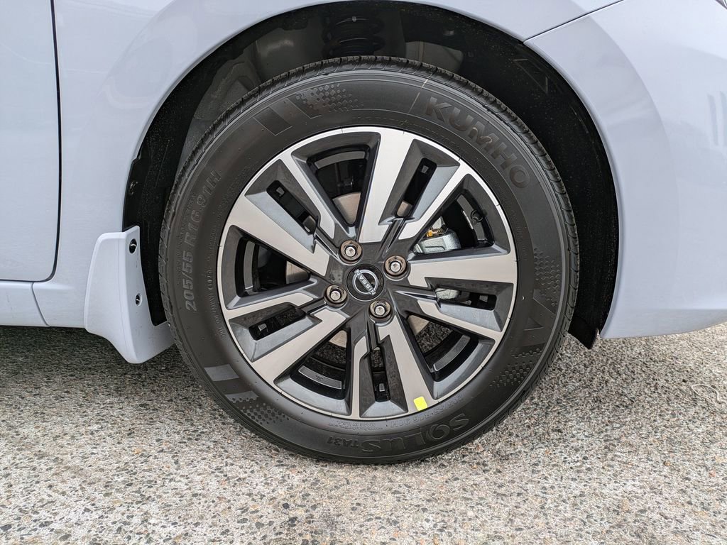 New 2025 Nissan Versa SV w/ Trunk Package image 11