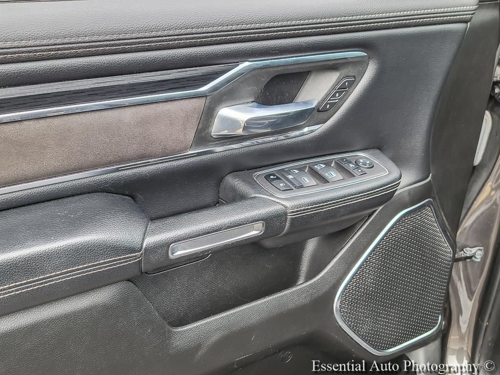 Used 2024 RAM 1500 Laramie AWD/4WD image 13