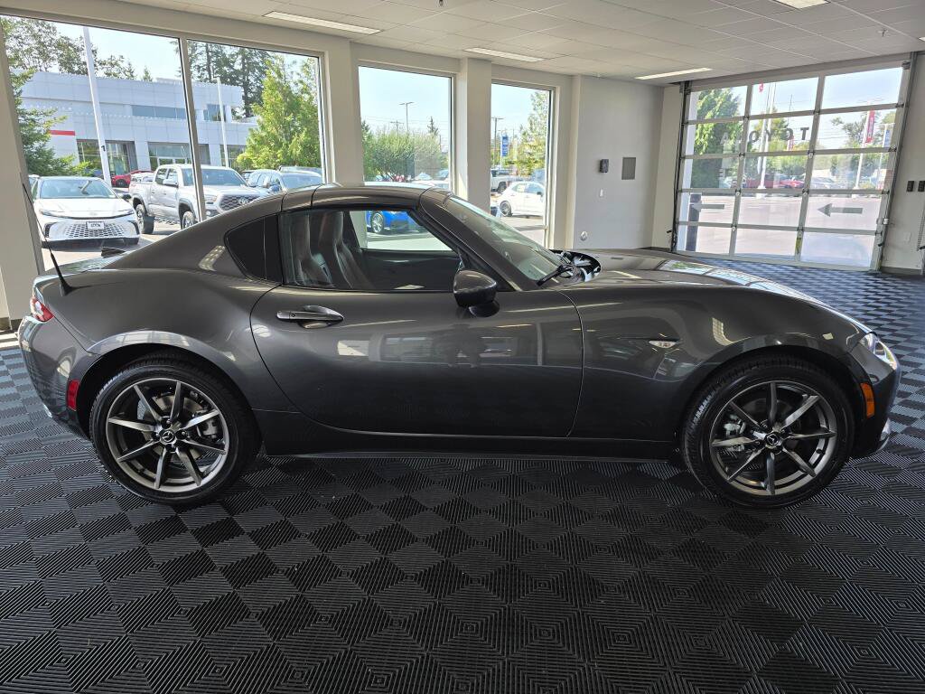 Used 2023 MAZDA MX-5 Miata Grand Touring RWD image 6